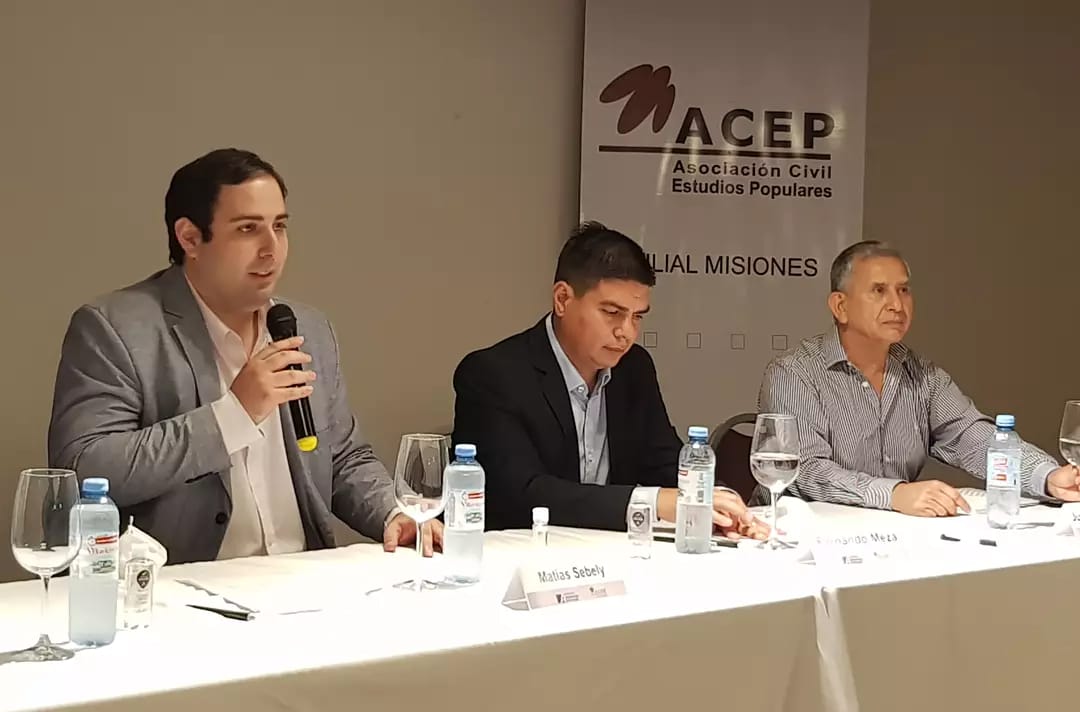 JoaquinCabral86's tweet photo. #AcepMisiones ayer tuvimos el honor de ser anfitriones Mesa Regional ACEP NEA de @acepnacional @kas_argentina "Repensando el Federalismo": Primer encuentro presencial pospandemia en, 6  provincias @passalacquaok @oscarensinck @negromacdonald @RitaNuz @rovira_carlos @MatiasSebely https://t.co/BRhquj34Ez