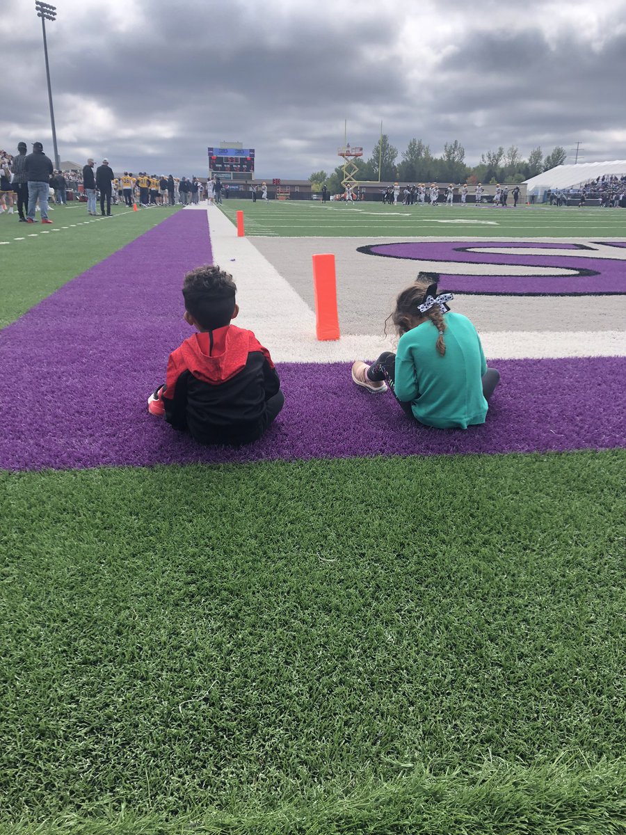 My heart was breaking as my kids were loving the USF Cougar. <a href="/CooBasketball/">Chris Johnson</a> and <a href="/coach_trap/">Travis Traphagen</a> almost saw a grown man cry with how much the kiddos were all about USF