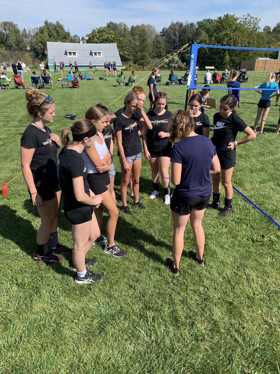 TMcCannWilliams's tweet photo. So happy I got to spent the afternoon with this crew in their first tournament of the season! They improved so much throughout the day that I can’t wait to see what the season holds for them 💙💛 #15U #simcoextreme https://t.co/1OZ2S6QmOW