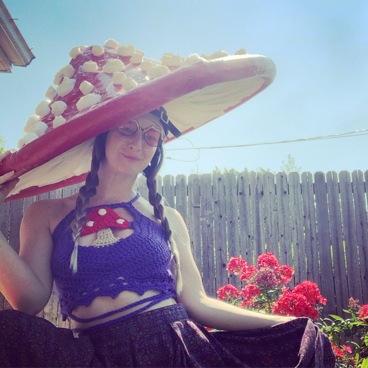 ProckSamantha's tweet photo. My beautiful friend in the mushroom top! Pattern available on Etsy and customs available via DM. https://t.co/cWb35bNNba