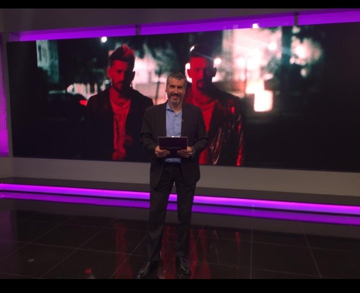 Hoy en <a href="/TelenocheUy/">Telenoche</a> hacemos línea de tres con <a href="/MauYRicky/">Mau y Ricky</a> 

#cracesgalácticos 

🤗🤟💙🎵