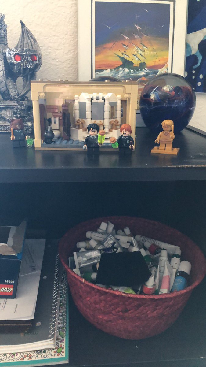 OregonShark's tweet photo. Tomorrow is my first one year anniversary and I can’t express how excited I am that the love of my life listens to me and legit went out and bought me legos. I just had the best Saturday afternoon of my adult life. #bestbabe #anniversary #love #legos #hobby https://t.co/Eoe6qy2B2b