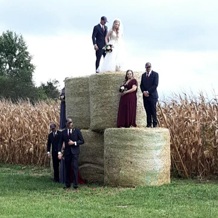 WhoIsDH3's tweet photo. When you're a #Farmer &amp; met the love of your life on  https://t.co/WOcoayVY3Y, you have a Farm Wedding! 🚜 Congratulations Maggie &amp; Jordan! #rusticwedding #farmersonlycom https://t.co/kIP76Xf2iQ
