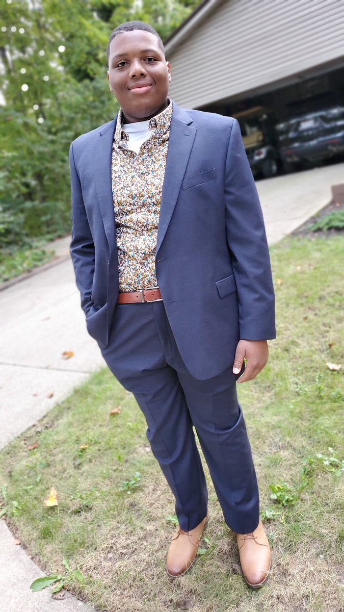 harperad's tweet photo. 💙💛💙💛💙💛💙💛💙💛💙💛
#2021Homecoming
#Homecoming2021
#FootballPlayers
💙💛💙💛💙💛💙💛💙💛💙💛 https://t.co/3aHF58hFq0