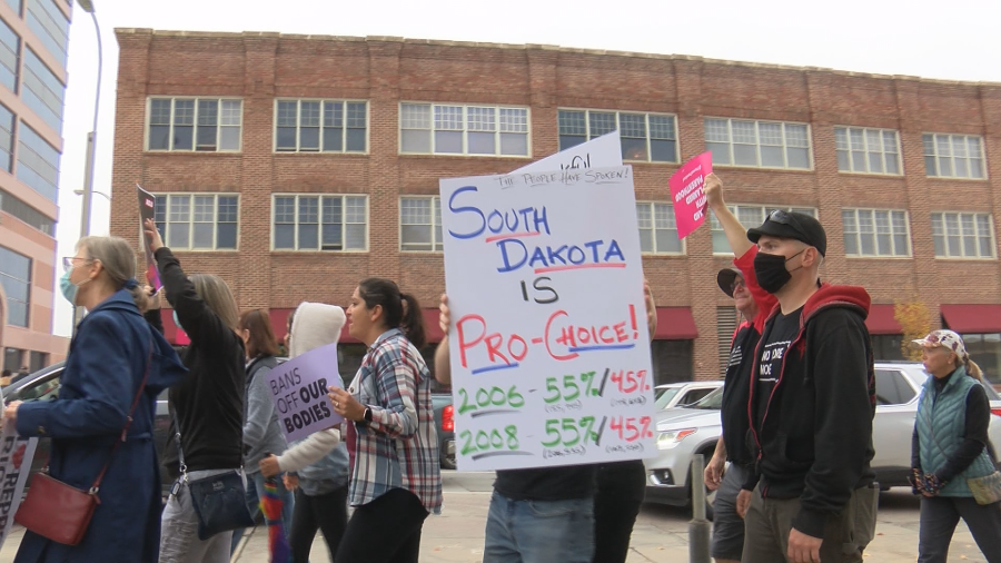 keloland's tweet photo. More than 600 protests took place across the country today against the Texas abortion law... Including one in Sioux Falls. We take you to the march and talk with participants about what today means to them, coming up on #KELONews. https://t.co/8qvxaYAAJY