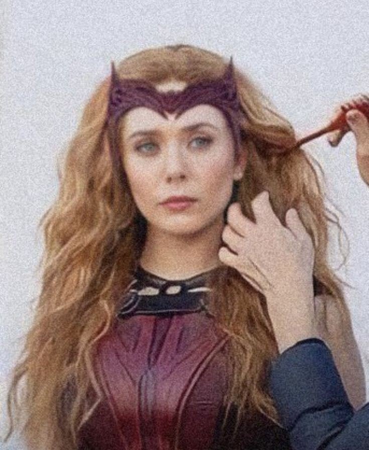 some of u need to realize that the world does indeed revolve around elizabeth olsen as wanda maximoff.