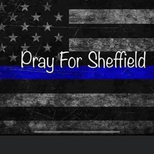 LimestoneCounty's tweet photo. The Limestone Co. Commission sends our deepest sympathy to the family of Sgt. James Nicholas Risner and the Sheffield Police Dept. Tonight, the Limestone Co. Courthouse will be draped in blue for this hero. Our thoughts and prayers are with Sgt. Risner’s family and department. https://t.co/5n6f364I8r