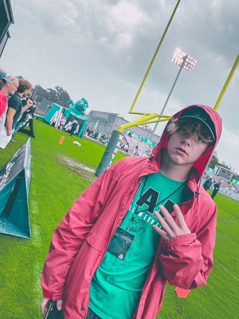 runh33's tweet photo. Had an amazing time visiting @UAMonticello I got to tour and learn more about the campus and the coaches and I even got to watch the team WIN! What an awesome experience. Thanks so much @CoachLusby for having me out. GO WEEVILS! 
@AubreyRecruit @BarstoolAubrey https://t.co/30QDH0l5m3