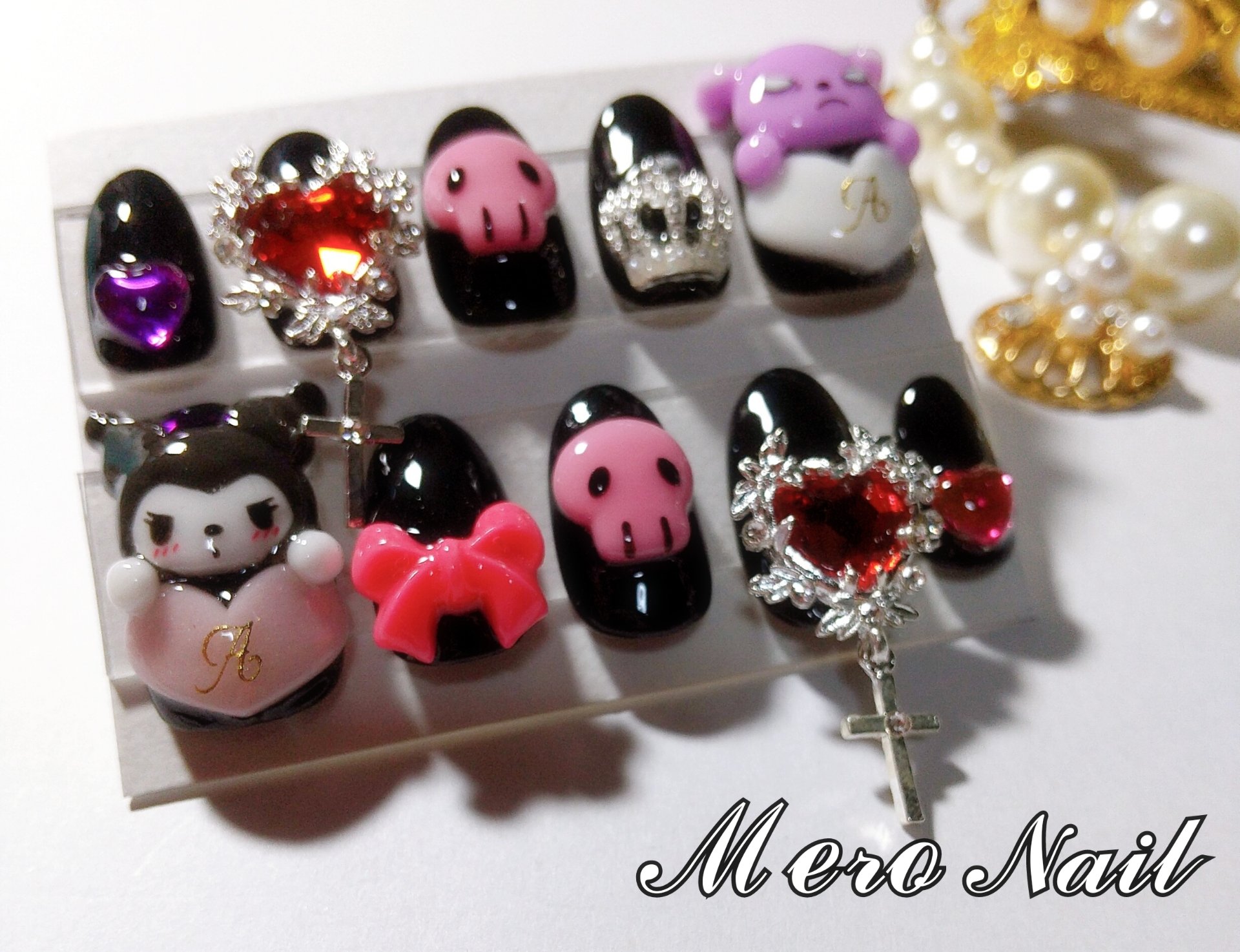 Mero Nail 7月オーダー再開 オーダーありがとうございました 今回はクロミちゃんとバクくんネイルでした バクくん可愛い サンリオ無敵です またのご利用お待ちしております ネイルチップオーダー 痛ネイル 推しネイル サンリオ クロミ