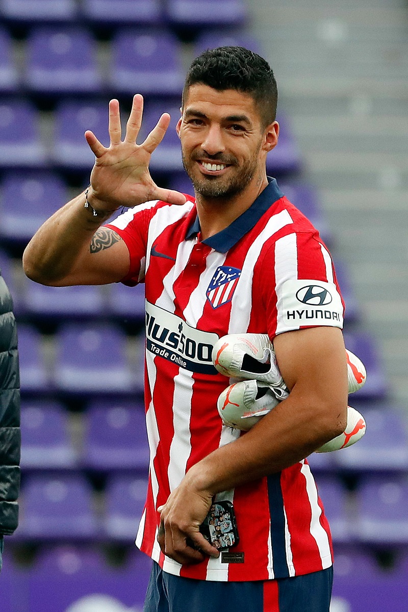 Août 2020 : Koeman appelle Suarez pour lui dire qu'il ne compte pas sur lui au Barça

Mai 2021: L'Atlético est champion d'Espagne grâce à un grand Suarez qui termine meilleur buteur

Septembre 2021: L'Atlético enfonce le Barça grâce à un but et une passe dé de Suarez

Le Karma 👊
