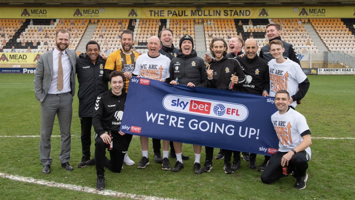 markbonner85's tweet photo. It’s a shame to see Mark Bunn leave us. He’s a top character and been great with the team. @MBGKA it’s been an absolute pleasure. We’ll miss you, thanks for all your hard work and contributions to help us where we are #CamUTD 💛🖤 https://t.co/RvXW740ub7