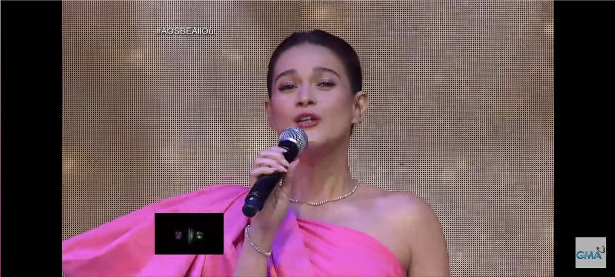 ai_delasalas_'s tweet photo. WELCOME TO ALL OUT SUNDAYS' STAGE, Ms. Bea Alonzo!

BEAALOZO OpeningAOS
#AOSBEAllOut https://t.co/ZA7za4Op1v