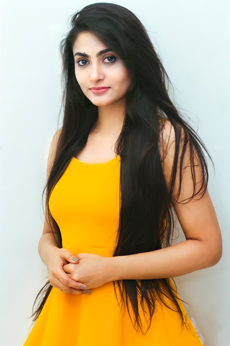 dntmediaoffl's tweet photo. Happy Birthday Gorgeous @catchAnithra 💐💐
She plays an impressive part in #PUBG
#PollathaUlagilBayangaraGame
#பொல்லாதஉலகில்பயங்கரகேம்
@vijaysrig @onlynikil #FCMedia https://t.co/I3m29UhqAI