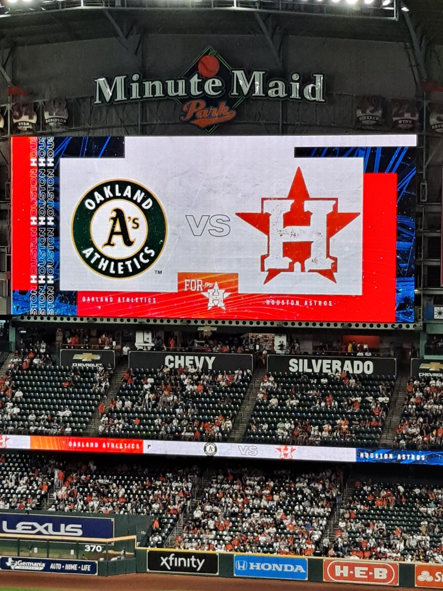 Take me out to the ball game⚾️...Bregman jerseys were tonight's give aways 👍 <a href="/jesswiltz/">Dr. Jessica Harris-Wiltz, Ed.D</a> <a href="/Michael25171783/">Michael Green</a>