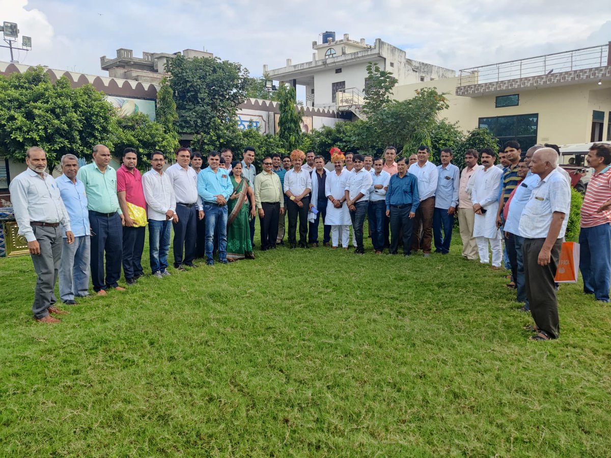 राजस्थान के 301ब्लॉक में से 285 रेसला ब्लॉक गठितcongratulations <a href="/GovindDotasra/">Govind Singh Dotasra</a> <a href="/ashokgehlot51/">Ashok Gehlot</a> <a href="/Sos_Sourabh/">Sourabh Swami 🇮🇳</a> <a href="/drsubhashg/">Dr. Subhash Garg</a> <a href="/zeerajasthan_/">ZEE Rajasthan</a> <a href="/1stIndiaNews/">First India News</a> <a href="/JANTV2012/">JAN TV</a> @Reslarajasthan <a href="/ReslaBharatpur/">Resla Bharatpur</a> <a href="/resla_bikaner2/">@Resla_Bikaner</a> <a href="/JhunjhunuResla/">Resla _jhunjhunu</a> <a href="/ReslaNagaur/">Resla_Nagaur</a> <a href="/Resla_sikar/">NEEM KA THANA RESLA</a> <a href="/Resla_jaipur/">Resla Jaipur</a> <a href="/RESLAJODHPUR/">RESLA JODHPUR</a>