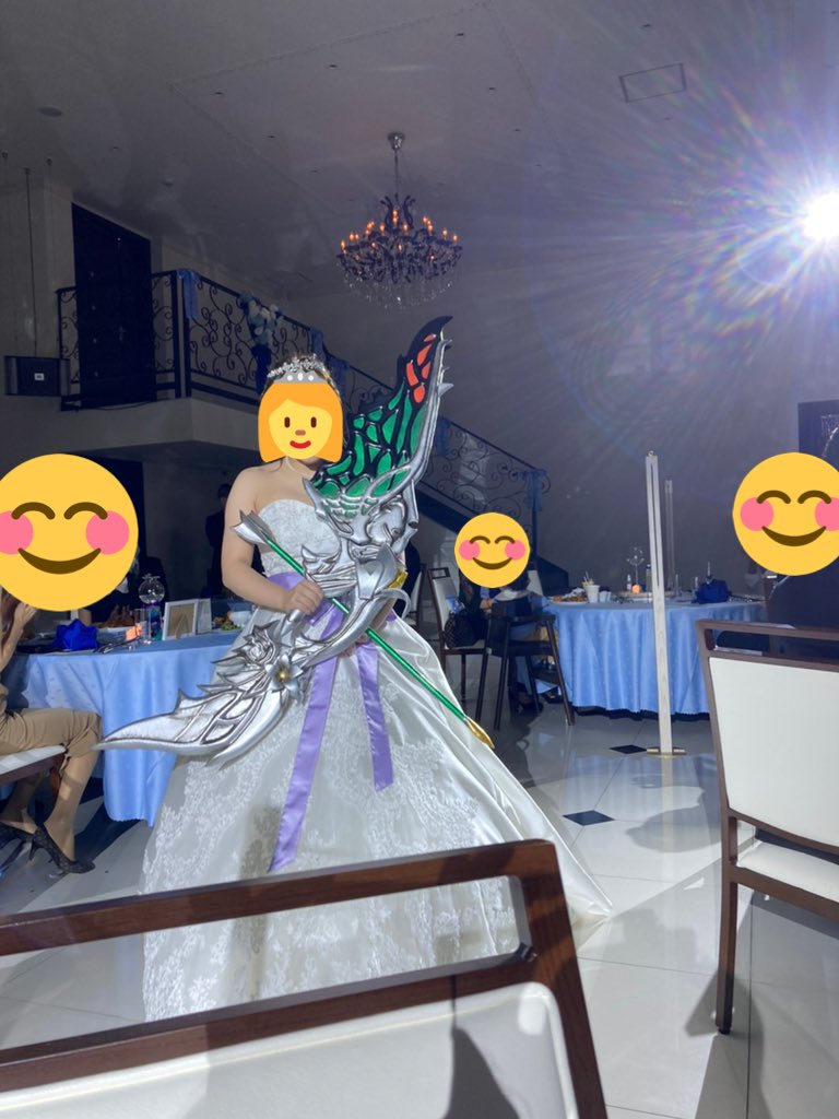 ponyomiya_DQX's tweet image. 武器は造形工房VSTOCK様(@CosModeling )に作っていただきました！
FF14のヘヴンスクレイモアとティターニアロングボウです！

#FF14 #結婚式 #エタバン #リアルエタバン #FFXIV #FF14夫婦