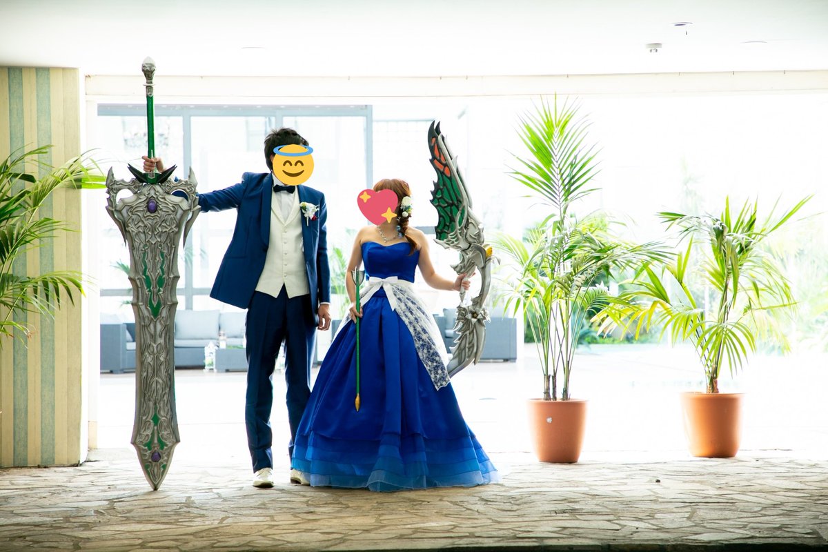 to_masgatianti's tweet image. 昨日結婚式終えましたー！
手作りだらけの結婚式だったけど無事に終わってよかった！
動画もみんなからお褒めの言葉を頂戴したので満足🙌
リングキャットは案の定座り込みました！w
武器は@CosModeling さんに作ってもらいました！ありがとうございます！
#FF14   #FFXIV  #結婚式   
#リアルエタバン