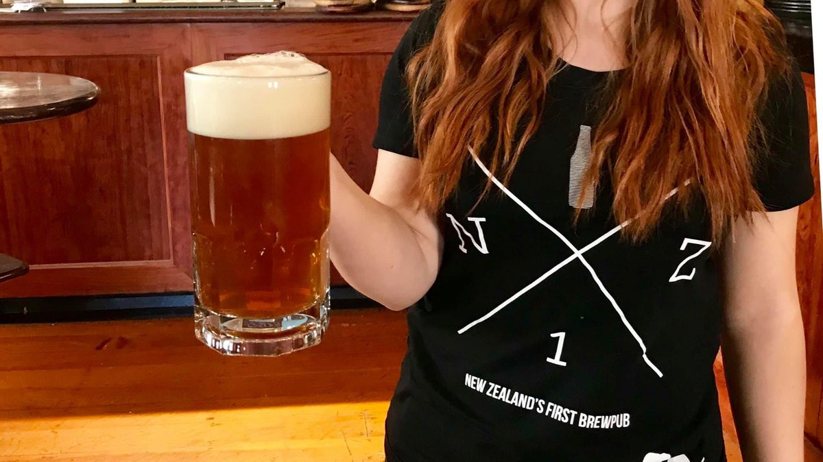 If you can't go to the pub, let the pub come to you!

Lets our team know your choice, they will freshly fill and pack your favourite beer fresh and cold in a 750ml bottle straight from the Shakespeare Brewery taps. Cheers!!

For Takeaway orders:  online.shakespeare.nz/menu/beer-drin…