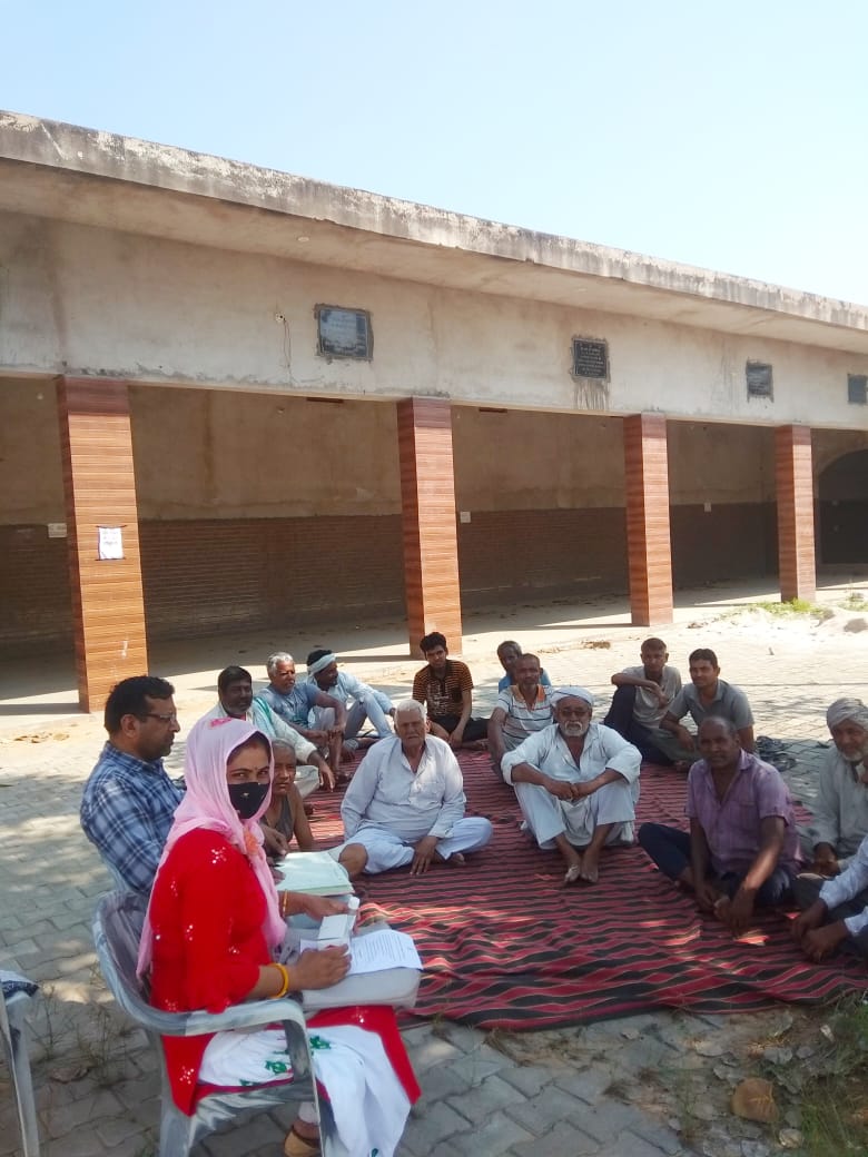jaljeevan_'s tweet photo. Special Gram Sabhas are being organized in #Haryana to discuss implementation of #JJM.

Principal Secretary, PHED joined live whereas Engineer-in-Chief and other State officials joined Alipur Gram Sabha and jointly attended #SamvadWithPM, which was livestreamed in every village. https://t.co/FTE0pv20Ft