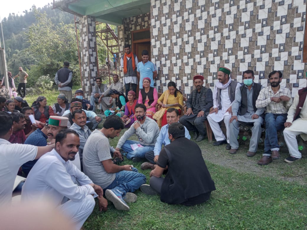 jaljeevan_'s tweet photo. Special Gram Sabhas are being organised in #HimachalPradesh to discuss implementation of #JJM. Further, special DWSM meetings were organised to jointly listen to #SamvadWithPM.

#JalJeevanSamvad https://t.co/q1nUrHTOLC