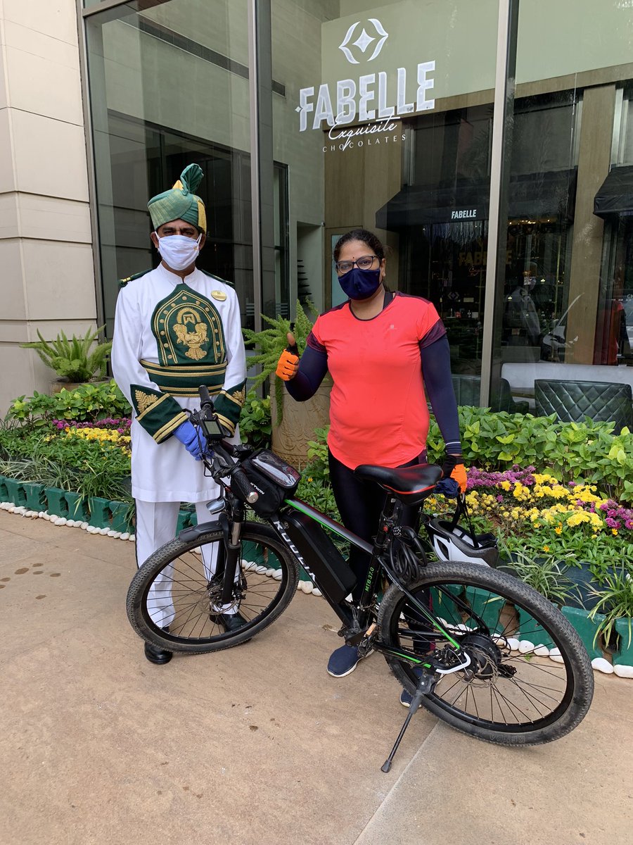 👍ITC gardenia for being cycle friendly, As part of my #15mincity practice cycled to ITC gardenia and the staff was so very accommodating, gave me preferential parking 😎Thanks for the sustainability approach @ITCHotels @ITCGardenia @cfam_india @bicyclemayorblr @CycleChalaCityB