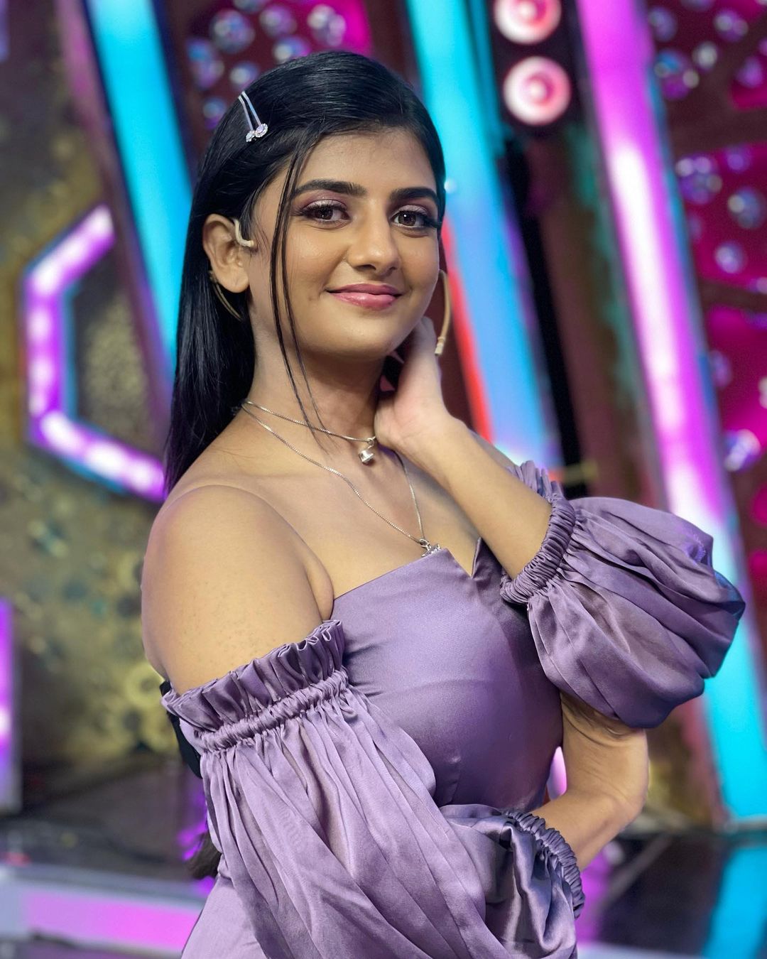 FAv9yhfUYAEHqi5?format=jpg&name=large