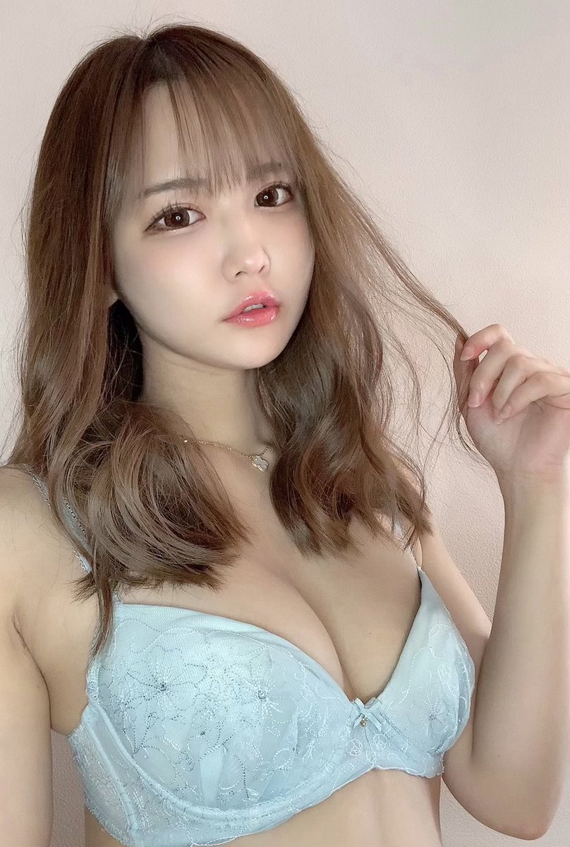 今日会社休みでしょ♡