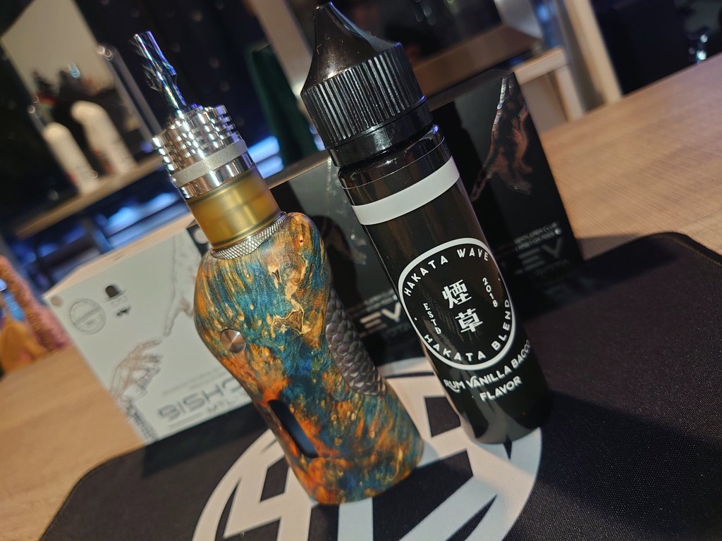 daihalkun0317's tweet photo. HAKATA WAVE
Rum Vanilla Bacco
Ripley MTL/RDL RDTA
この組み合わせかなり美味い🥰 https://t.co/AkdkmceVZp
