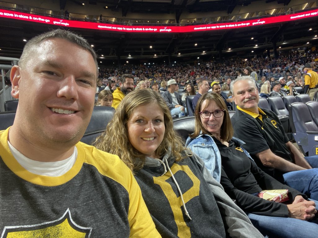 JakeWalgate's tweet image. Great night for @Pirates baseball. Nice to see Cruz debut.