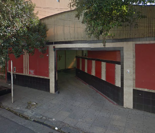 desaparecidaorg's tweet photo. En Flores, ciudad de Buenos Aires, a metros de un colegio, la trata de personas a simple vista! mujeres algunas casi niñas, son ofrecidas de día en el estacionamiento del hotel de Bacacay 2671. Compartir! que llegue a las autoridades! @horaciorlarreta 
#CABA https://t.co/pO3nuuxxEs