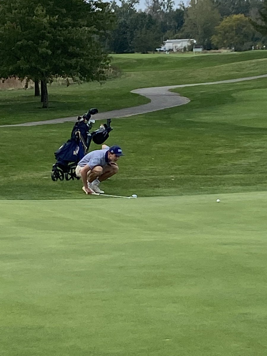 coachtruex's tweet photo. Gales shoot a 334 at the @PHSCTigerGolf Fall Invite held at @scottjonespga Turnberry GC. Leading the Gales was @reif_strife with an 82. @RileySenften and @JNiceswanger shot 83s, @HammelJustin 86, and @h3rryallen 90. #GalesGolf #UnFOREgettable https://t.co/N4vRVh0mNt