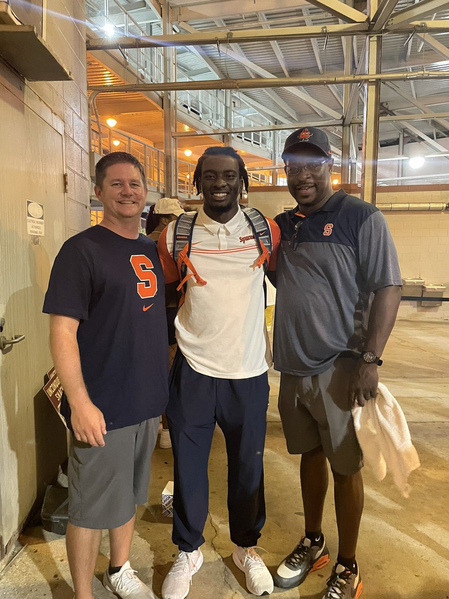 S_Seidel11's tweet photo. #SU
#FS
#allourkids @FBCoachSeidel @GeorgeW21773544  @JoshBurr9_  @garrettismynam3 https://t.co/mUuKceEkJG