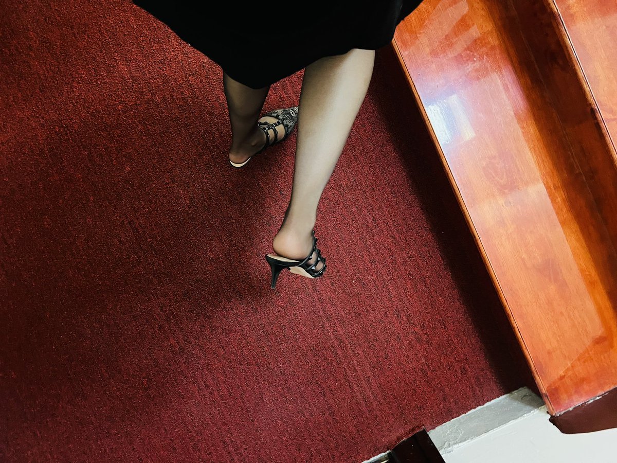 跟腱的美，懂的人懂😃 https://t.co/tqDJKQXZeF