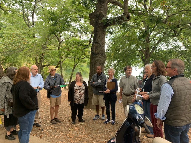 barrybergman's tweet photo. At Levingston Cove with City Councilors and residents discussing the balance between disability access and the environmental health of Crystal Lake. Further work is needed to develop a solution that works for everyone. #newtonma @DrRachelGeller @rightsizenewton https://t.co/yQ11iox1ts
