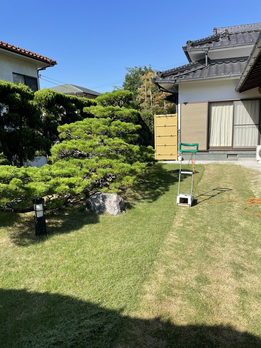 相良コーチ On Twitter 今日は山 田舎 で芝刈り やっぱ芝生はいい 裸足で気持ちがいい