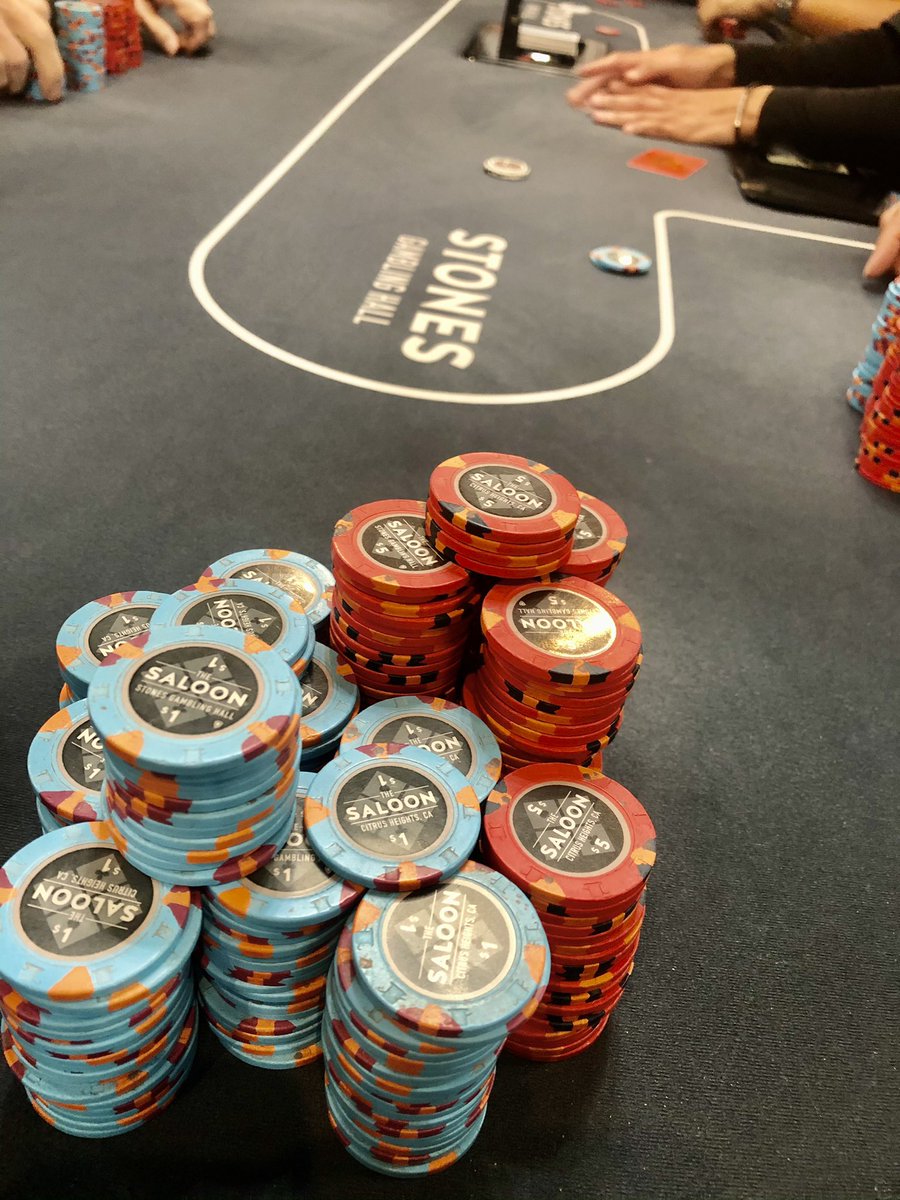 KingsfullBTW's tweet photo. Yo! About to cash out from a 4 hour session on a 1/2 nl game. All chips stacks visible
Giveaway $15 ACR or Cashapp to whoever gets closest to guessing how many chips I have here. Winner by midnight Pst . GL! #kfcrew https://t.co/N27u9A6jeK