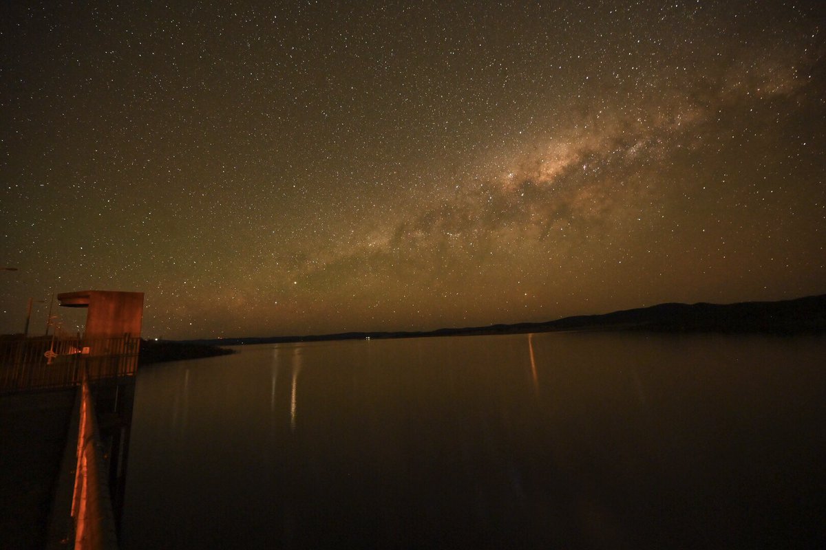 GeorgeSz12's tweet photo. Hi All,
A few Milky Way pictures at Leslie Dam which is at Warwick Qld.
Have a great day
#milkyway #lesliedam
@olivia_brisbane
@DiQld
@Bildagraham1
@HarleyRoze_BBW https://t.co/cDHPc5ocax