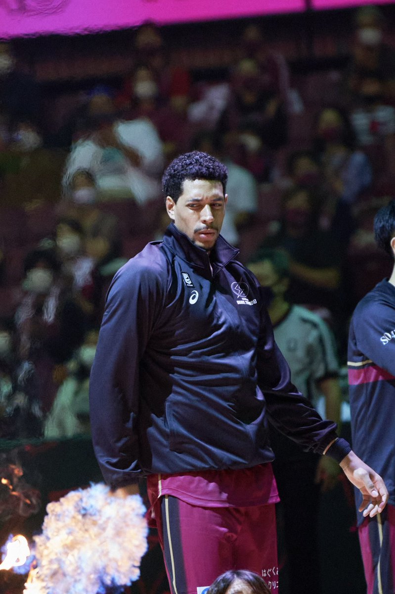 炎の演出近っ！🔥
#ジョーダンヒース
#川崎ブレイブサンダース