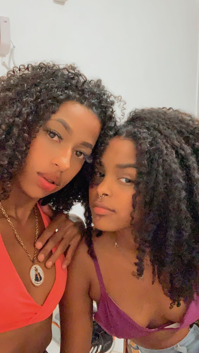 Morenna_bryan's tweet photo. Quando a Genética &amp; Booa rS 💞🤞👭 https://t.co/An7PqAi157