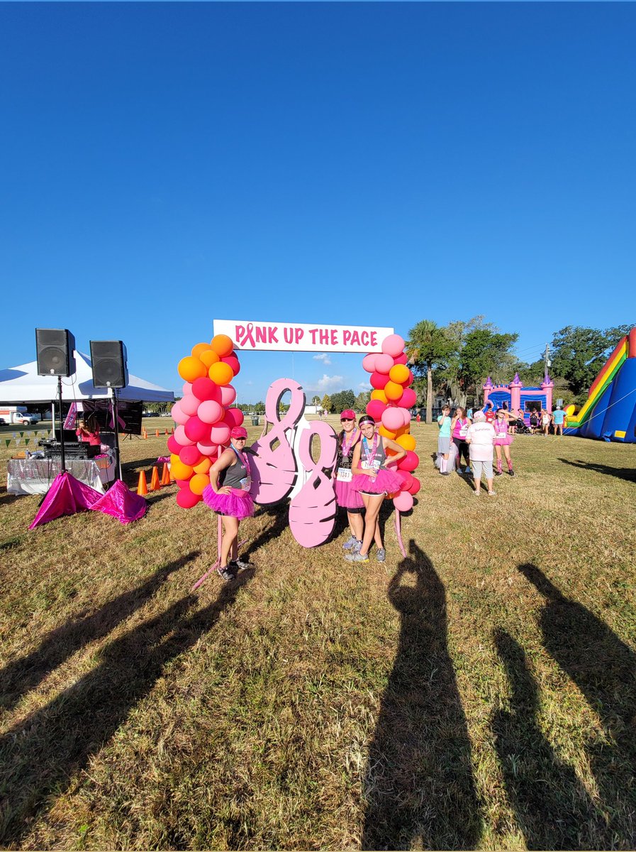 NaishaBoricua31's tweet photo. We had a great time! I'm glad we could support breast cancer awareness and fight for a cure!🎀
#BreastCancerAwarenessMonth #PinkUpThePace https://t.co/4PeAfH7360