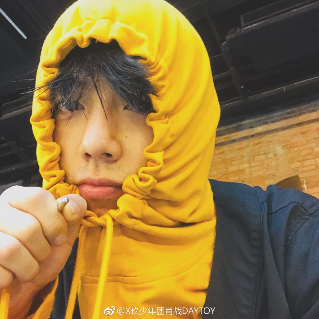 Little Prince ·˚ tweet media