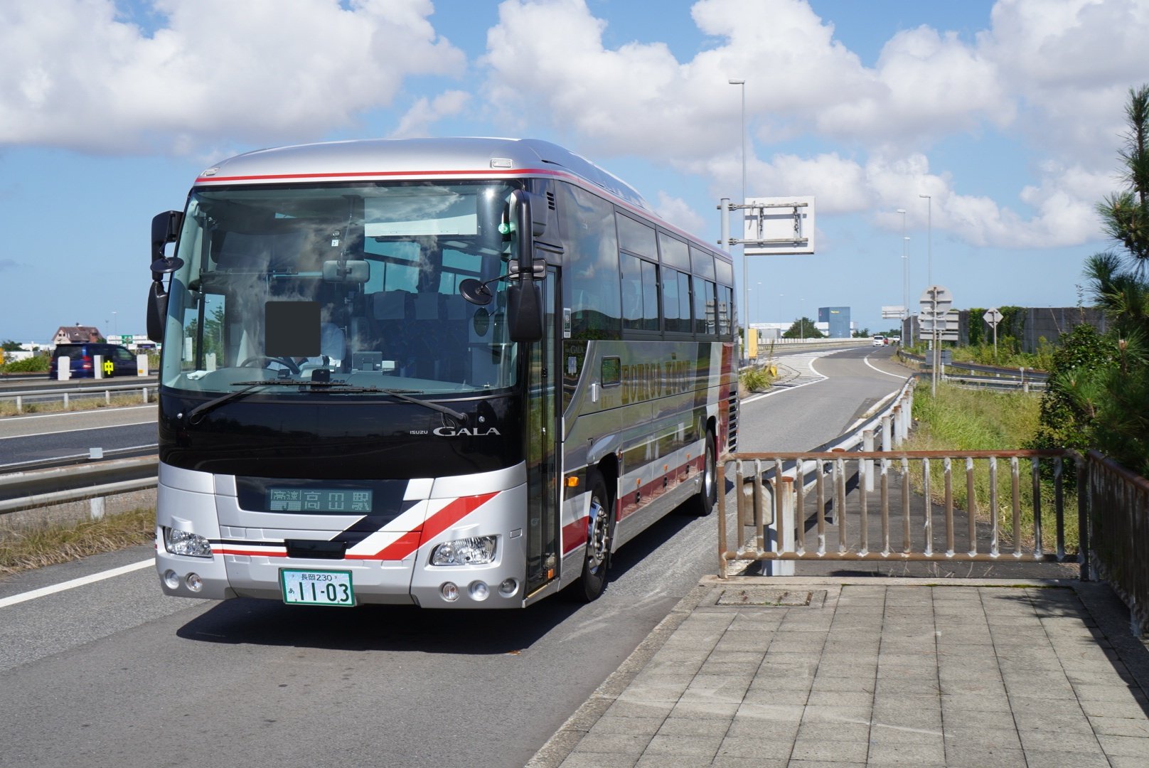 アドウィング　新潟交通　高速バス　いすゞ　ニューガーラ 新潟交通 新潟22か1500: exhaust-noteⅡ