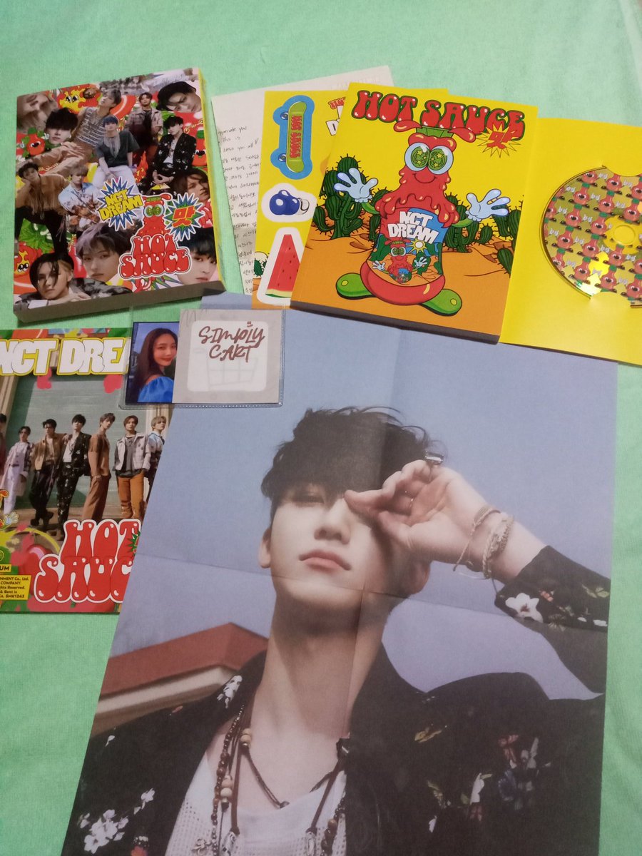 SIMPLY_CART's tweet photo. { #SIMPLYonhands } wts lfb ph
❀ nct dream hot sauce pb ver - 200 ea (inclusions all in the pic)
❥ ready to ship; mod: sco (can co on 10.10) mop: gcash | dm for more pics
🏷 onhand unsealed album crazy chilling jaemin jeno poster https://t.co/SFkpuNHh6b