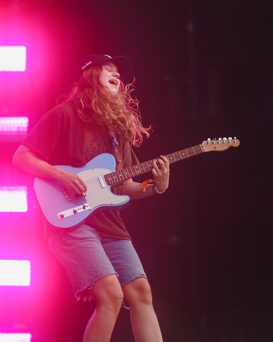 Girl in red no ACL festival
(📸 for @/do512)

© iq3photography