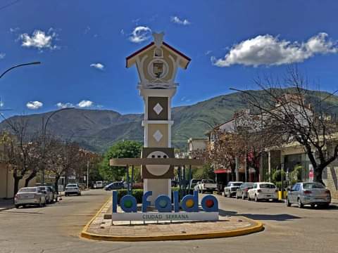 #CombateSPACE abrazo desde La Falda, Córdoba Argentina. Siempre con el Boxeo. Gana Vázquez