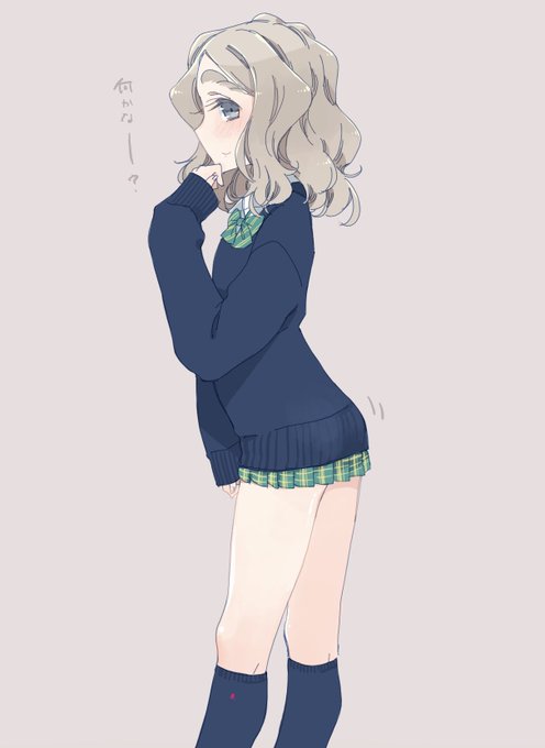 紺セーターミニスカちびっこちゃん(*^ω^*)上カッチリ下無防備良いよね #ちびっこちゃん朝活 