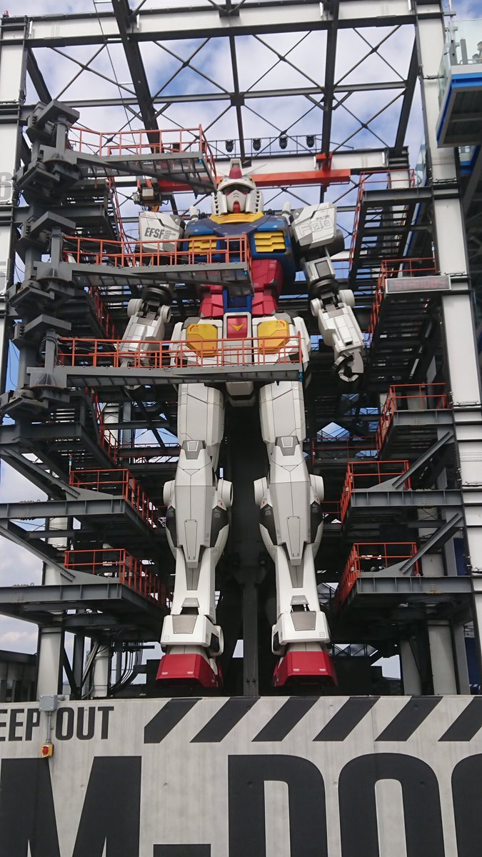 benchan925's tweet photo. 横浜ガンダムファクトリーに来ています。 https://t.co/RI7hBKVZCQ