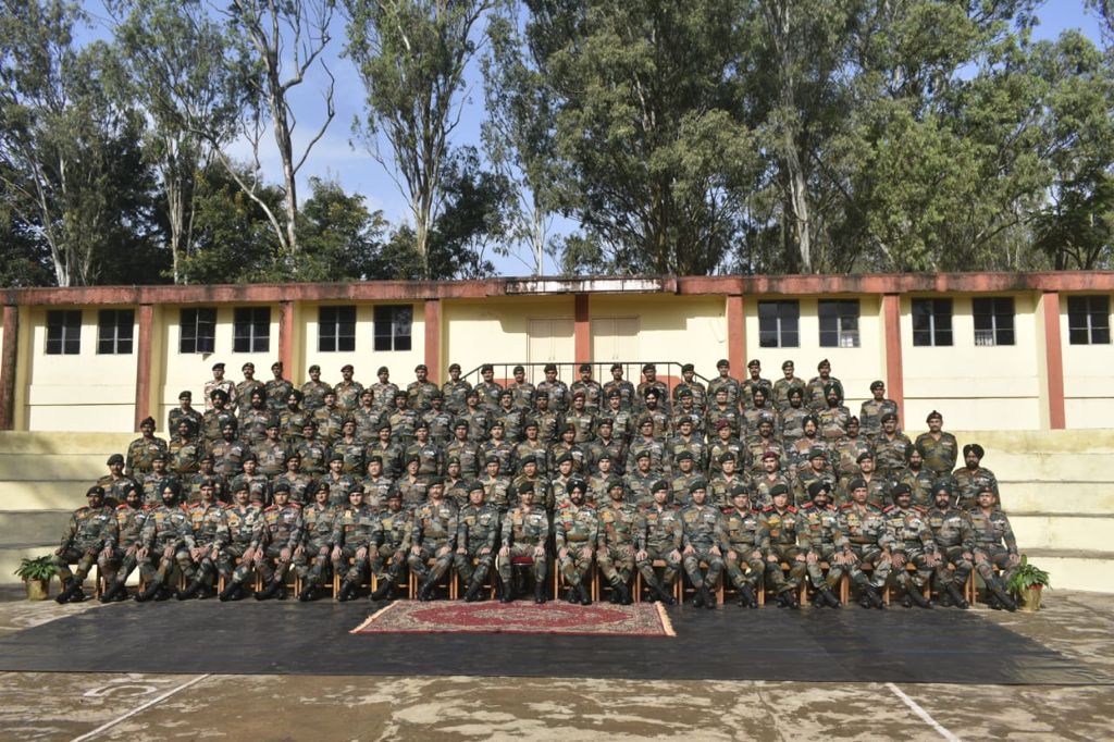 artrac_ia's tweet photo. #IndianArmy
#ARTRAC
Kushal Yodhas is ready to be an effective and responsible leaders on the culmination of the Platoon Commander's course
@JuniorleadersWing
#Sharpened the Cutting Edge
#Arm in arm with one another
@Belagavi
@adgpi https://t.co/uLXAPKr3Yn