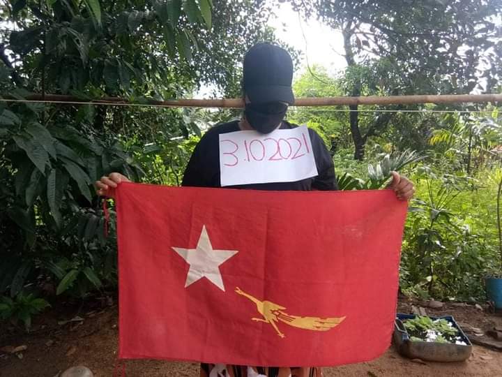 Residents in Launglone township staged a rural protest against the coup junta on the morning of October 3.

#Oct3Coup
#WhatsHappeningInMyanmar