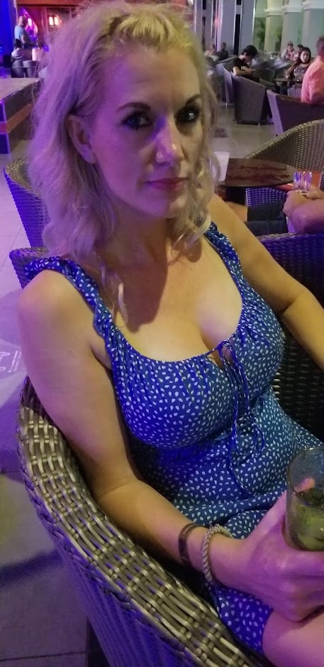 You should come and hit on me...it works more often than most guys think...xoxo Nola https://t.co/pMDsu6fFIz https://t.co/FJAoWk7cGR